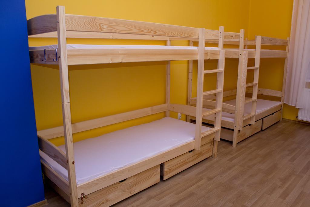 Pillows Party Hostel Cracovie Chambre photo