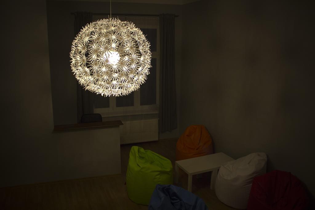 Pillows Party Hostel Cracovie Extérieur photo